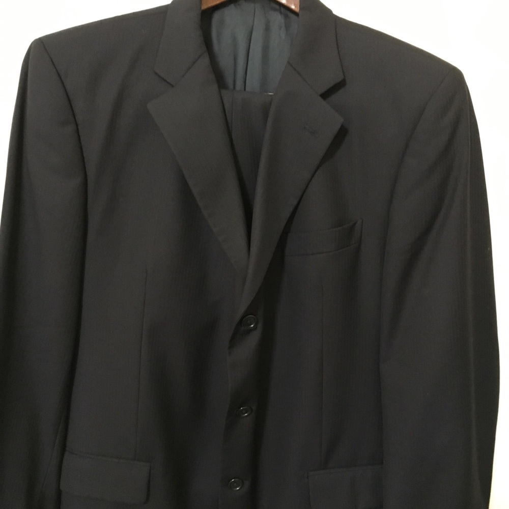 Enrico Valenti Navy Blue Suit